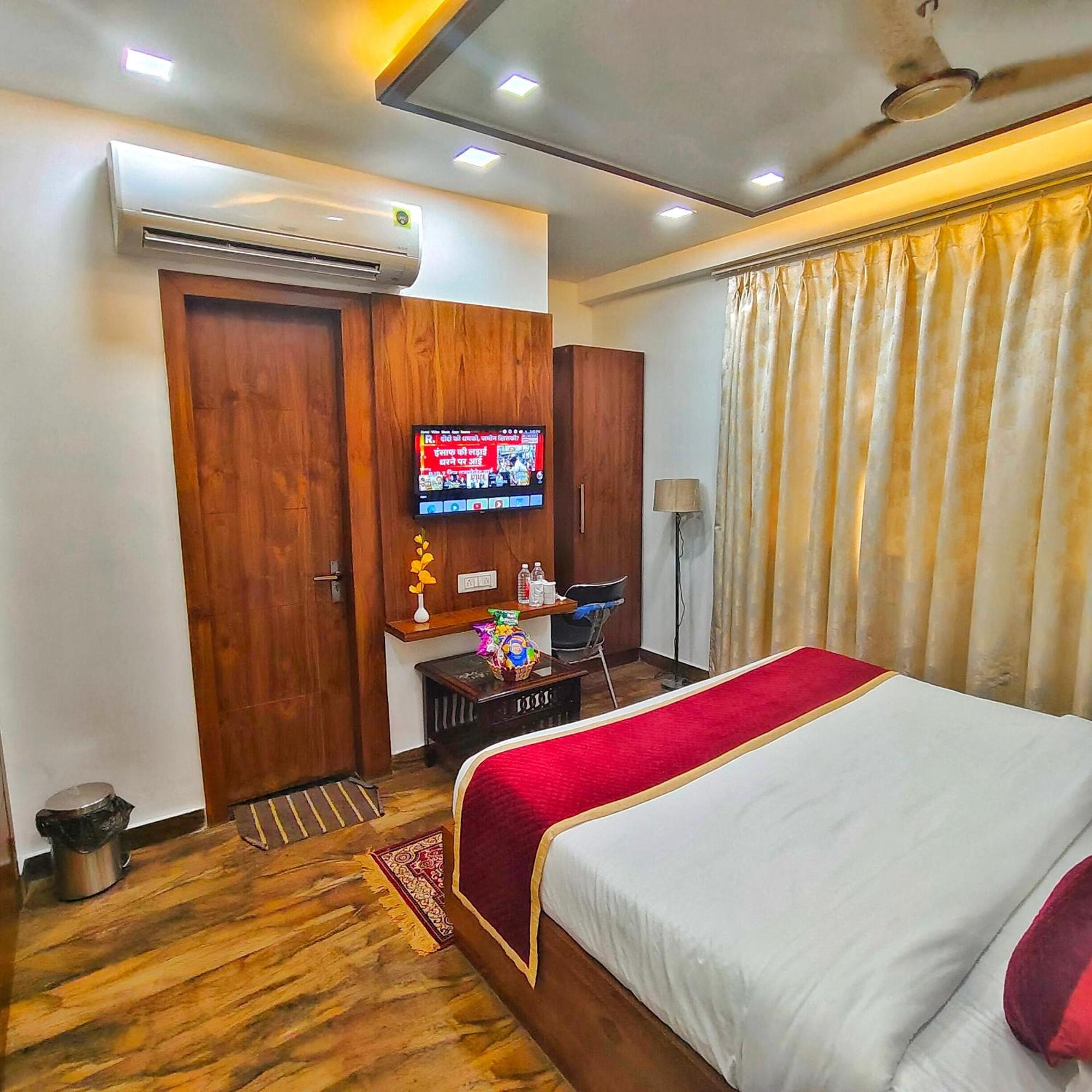 Hotel Taste Of India อัครา ภายนอก รูปภาพ